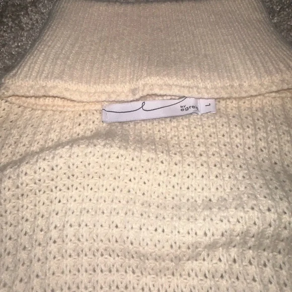 Byegreis Cream Open Neck Knit Sweater - Picture 6 of 7